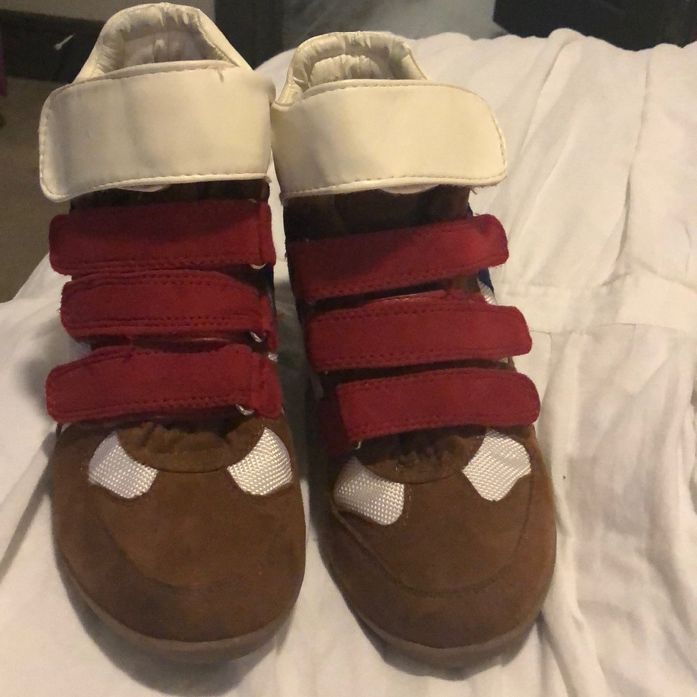 Tri Color Sneaker Wedge